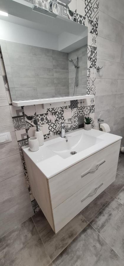 Apartament Bacovia 바커우 외부 사진